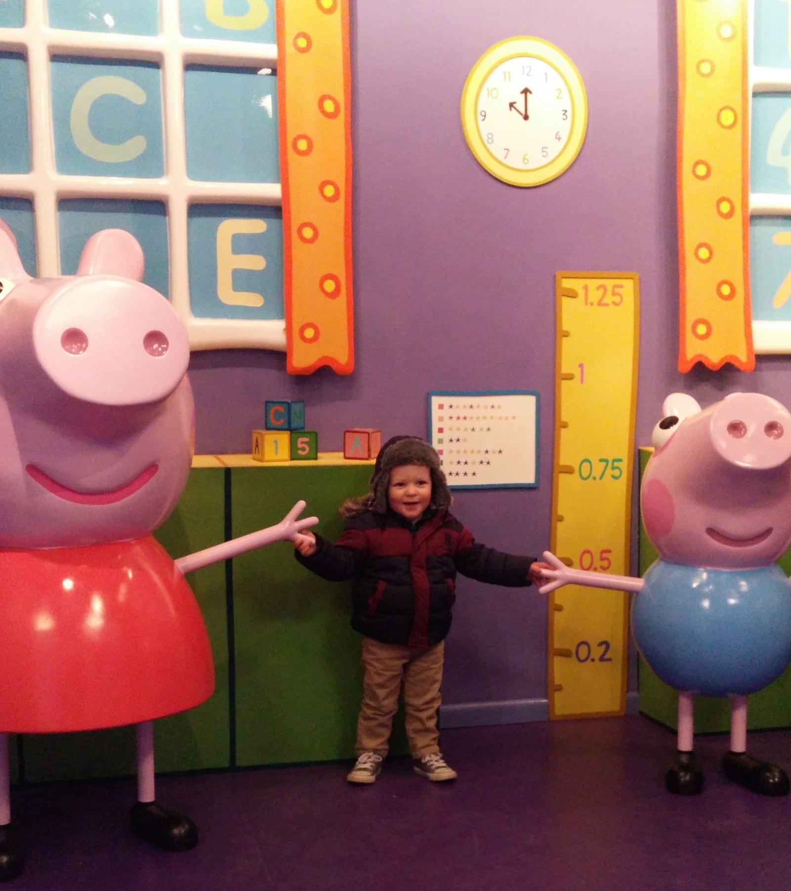 Peppa Pig world for toddlers. Lara Joanna Jarvis Peppa Pig world for toddlers. Lara Joanna Jarvis