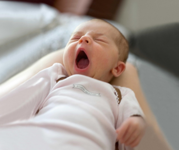 Introducing New Pampers Baby-Dry.