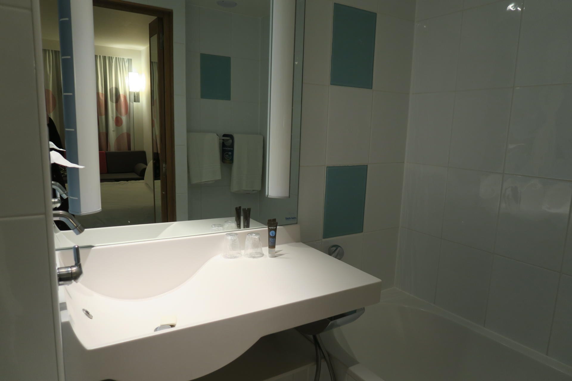 1,000 Stories With Novotel. Lara Joanna Jarvis
