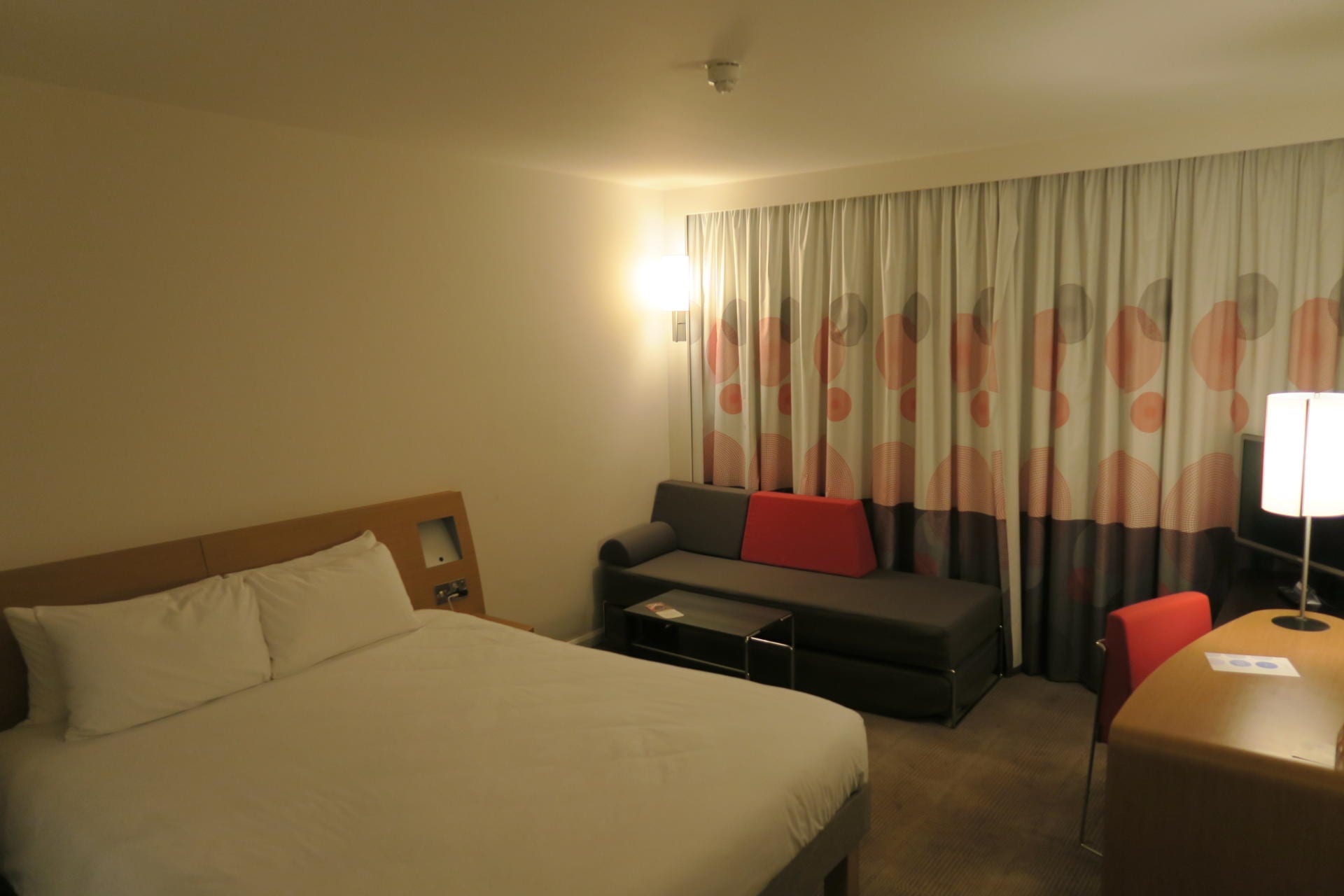 1,000 Stories With Novotel. Lara Joanna Jarvis