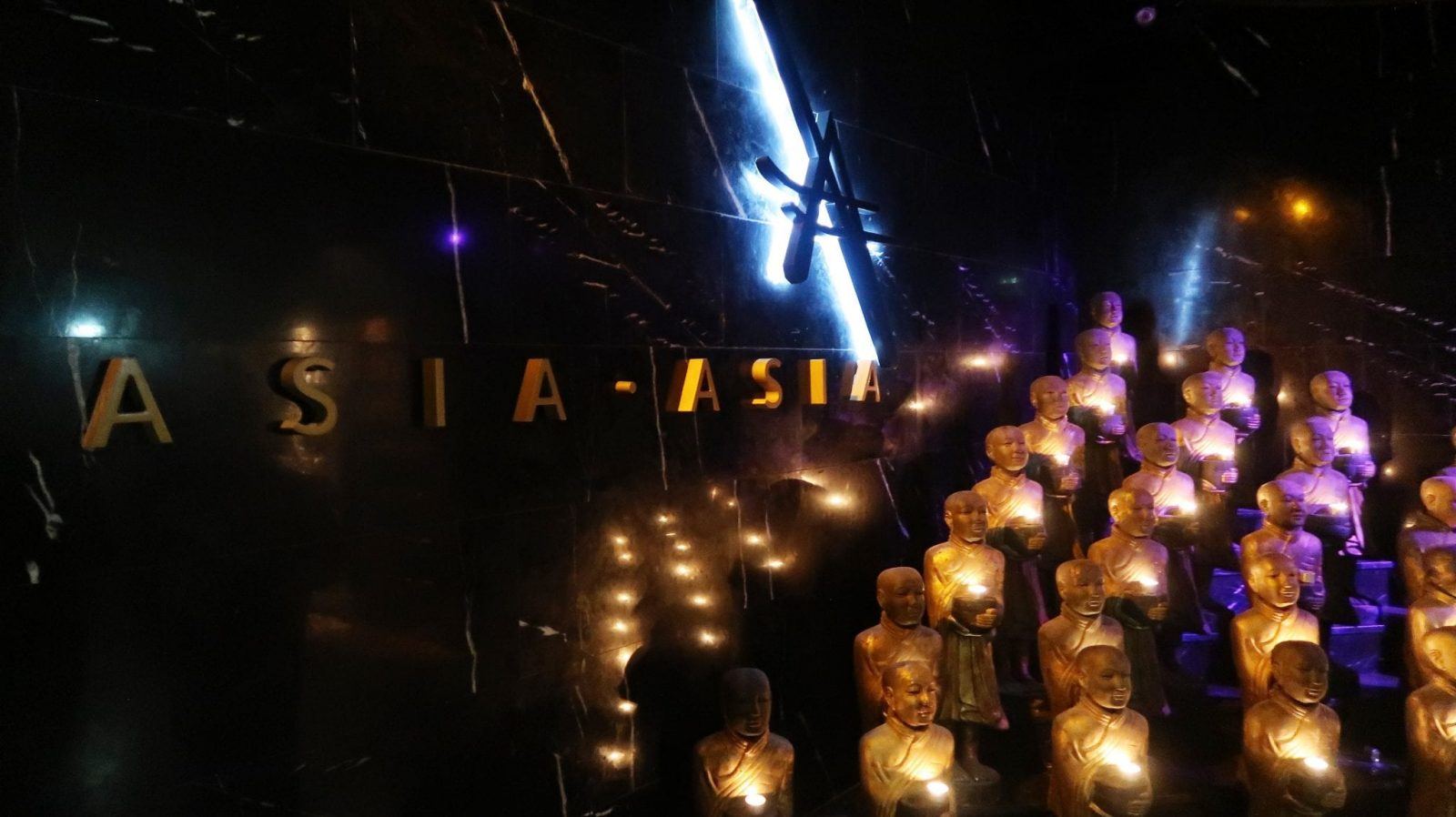 Eating in Dubai | 3 Of The Best...fish restaurants. Lara Joanna Jarvis