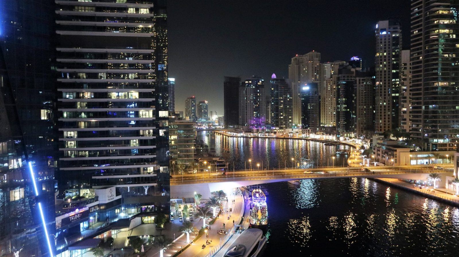 Eating in Dubai | 3 Of The Best...fish restaurants. Lara Joanna Jarvis