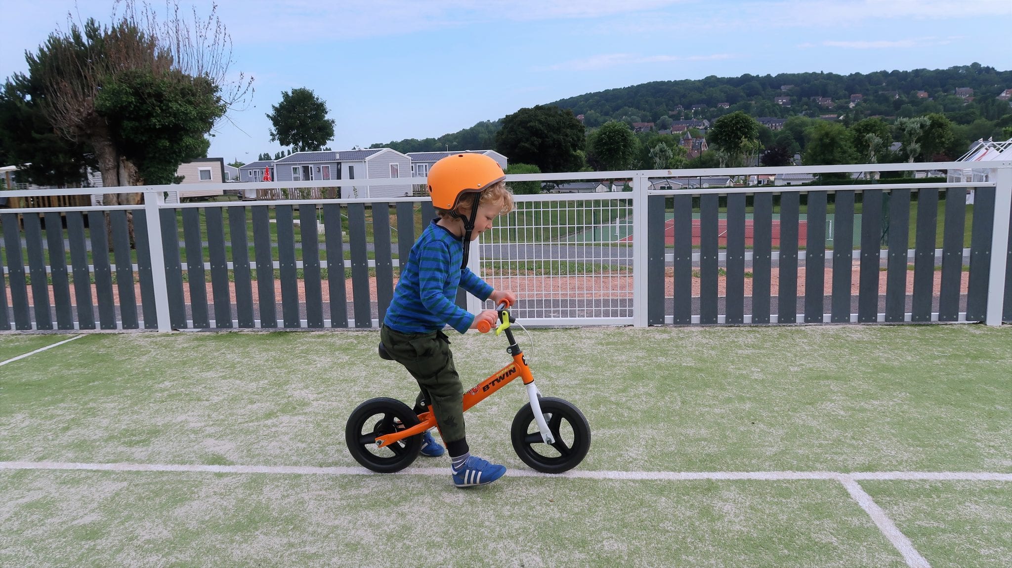 What to Expect from a Eurocamp Holiday. Lara Joanna Jarvis What to Expect from a Eurocamp Holiday. Lara Joanna Jarvis