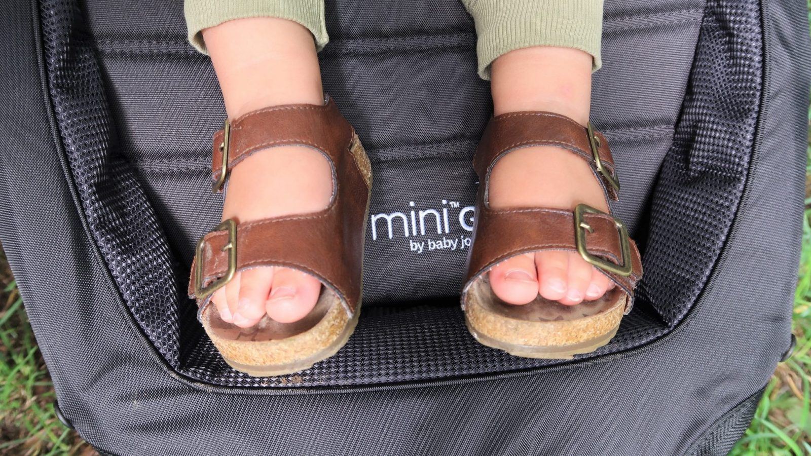travel tips for how i stroll expert tips from Laura Hamilton for Baby Jogger products to help with traveling or adventures with children