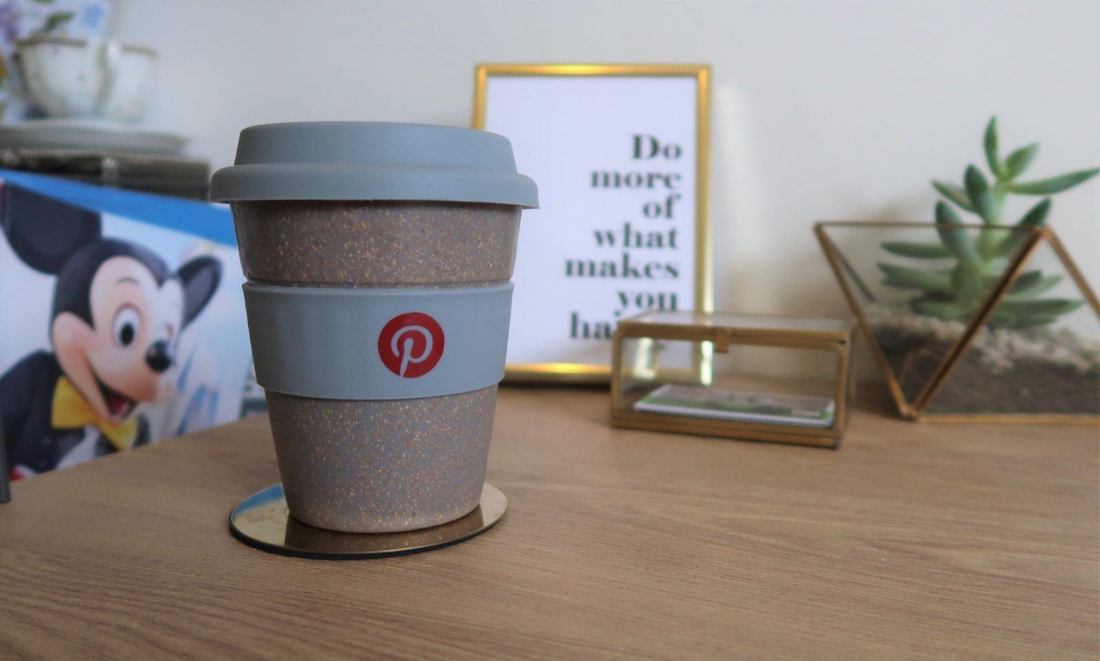 https://larajoannajarvis.com/make-pinterest-grapic/