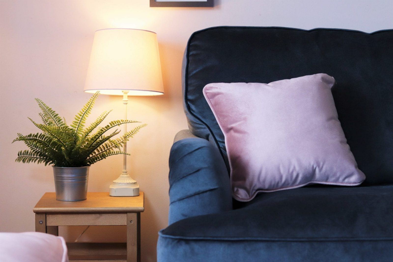 redesigning our living room with pink and blue velvet sofas from Sofology