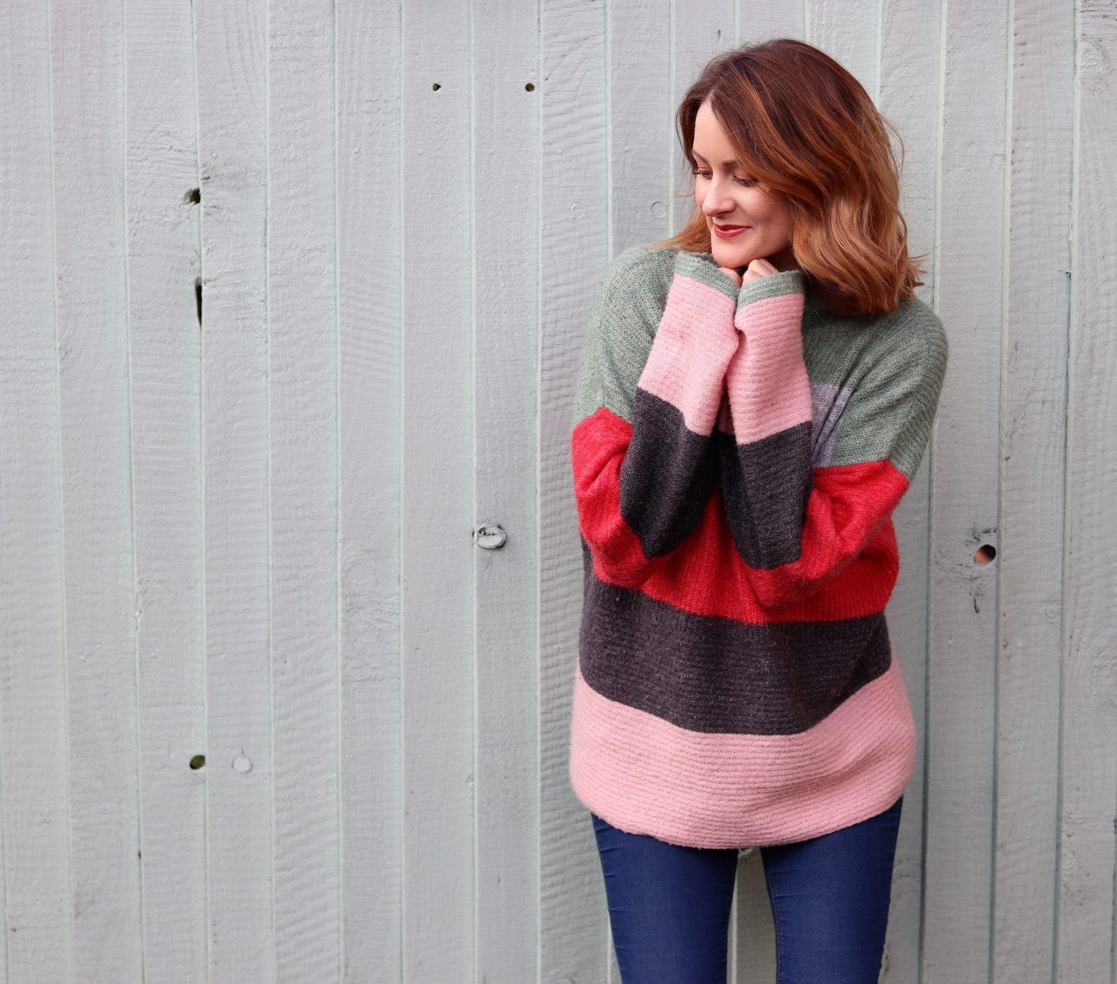spring fashion showing knitwear from Next in this bold colour blog oversized jumper, perfect with copper hair and warmer tones