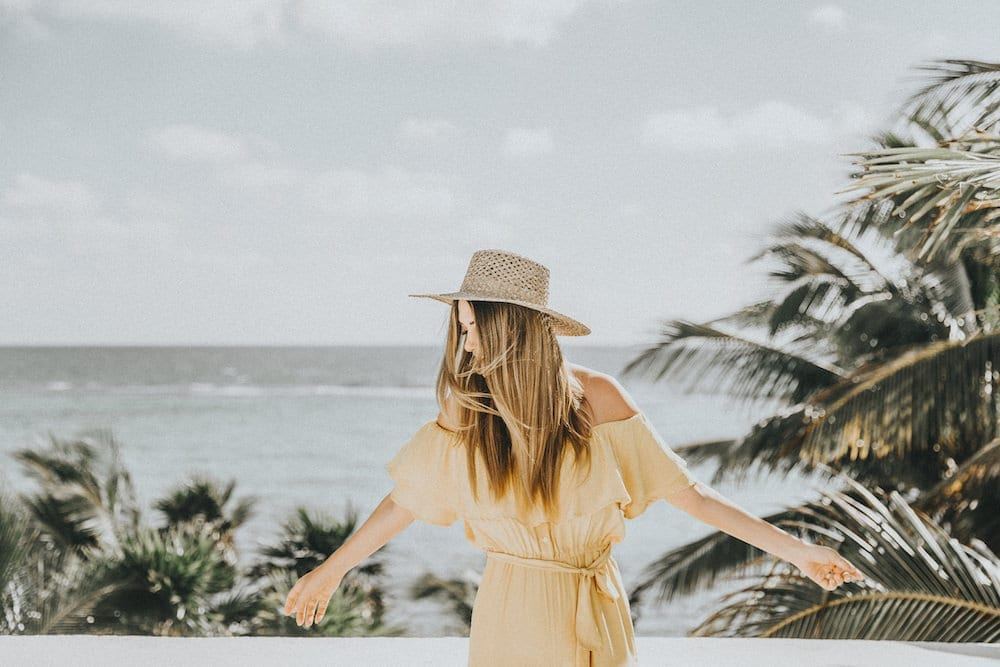 Fullwidth Type Post with Inline Gallery Lara Joanna Jarvis Fullwidth Type Post with Inline Gallery Lara Joanna Jarvis