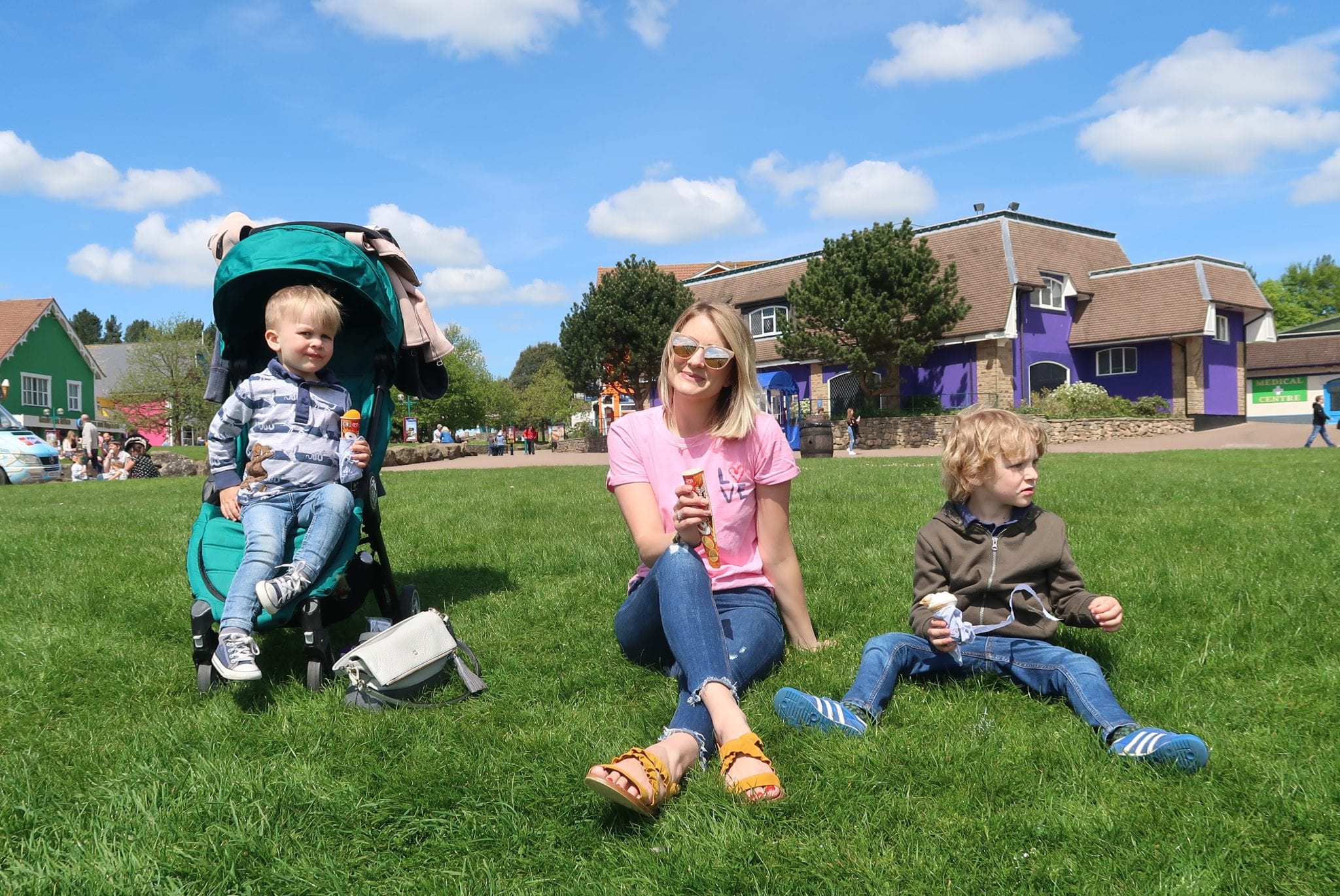 22 Fun Things For Children At Alton Towers Before They're 1.4m Lara Joanna Jarvis 22 Fun Things For Children At Alton Towers Before They're 1.4m Lara Joanna Jarvis