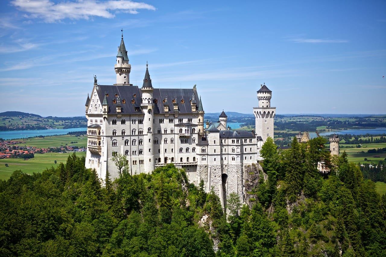 Top family-friendly places to visit in Europe this Autumn Lara Joanna Jarvis