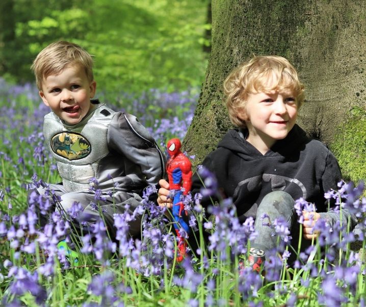 Tips For Reducing Screen Time & Getting Kids Outdoors This Spring