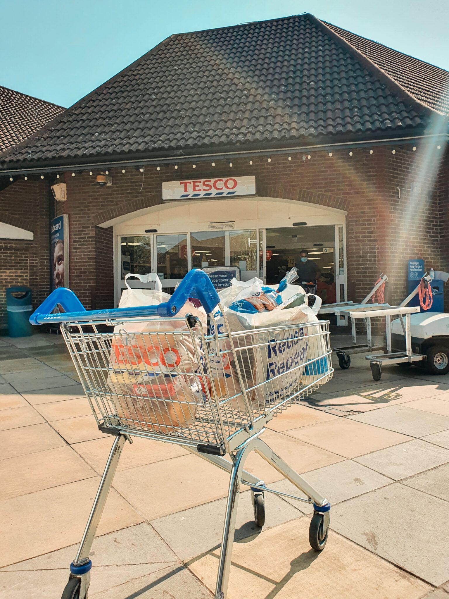 How To Save Money On Your Grocery Shopping Bill. Lara Joanna Jarvis How To Save Money On Your Grocery Shopping Bill. Lara Joanna Jarvis