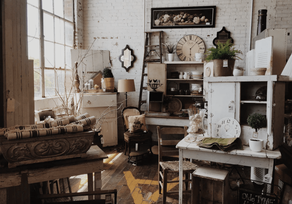 14 THINGS TO DECLUTTER NOW: EASY MINIMALISM Lara Joanna Jarvis
