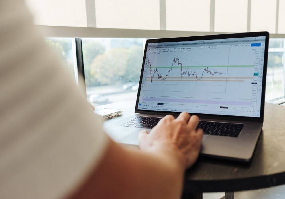 The Power of Compound Interest: How to Grow Your Money Exponentially. Lara Joanna Jarvis