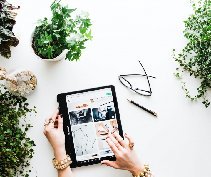 How to Make Money on the Side While Saving for a House Deposit in the UK